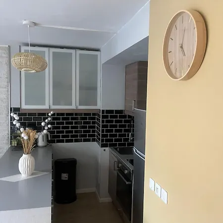 Apartman Studio-terrasse-proche-gare-cc *
